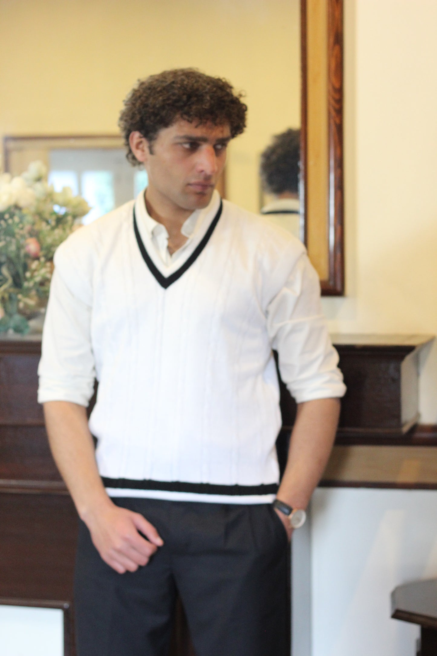 Cable Knit Sleeveless Sweater Black